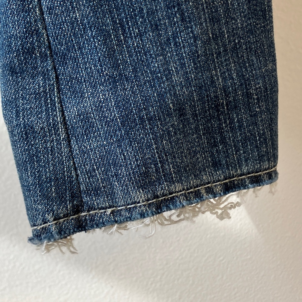Elie Tahari Denim Jacket with Embroidered Details - Picture 5 of 15